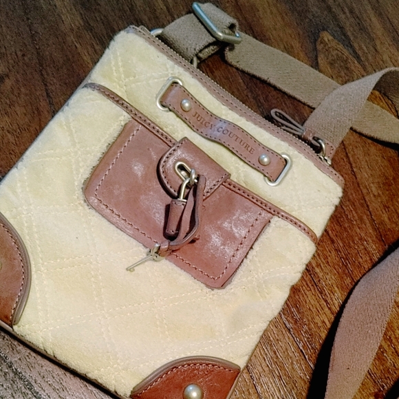 Juicy Couture Handbags - Juicy Couture Terry Cloth Crossbody/ Messenger Bag